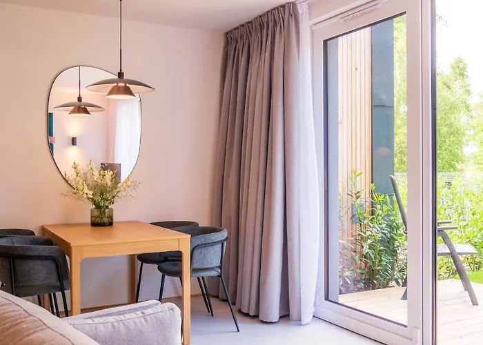 Apartament w willi z ogrodem SurfingBird Dźwirzyno