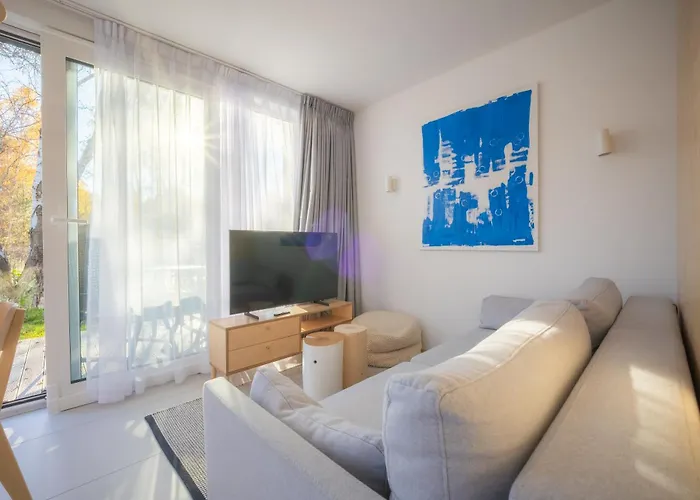 Apartament w willi z ogrodem SurfingBird Dźwirzyno
